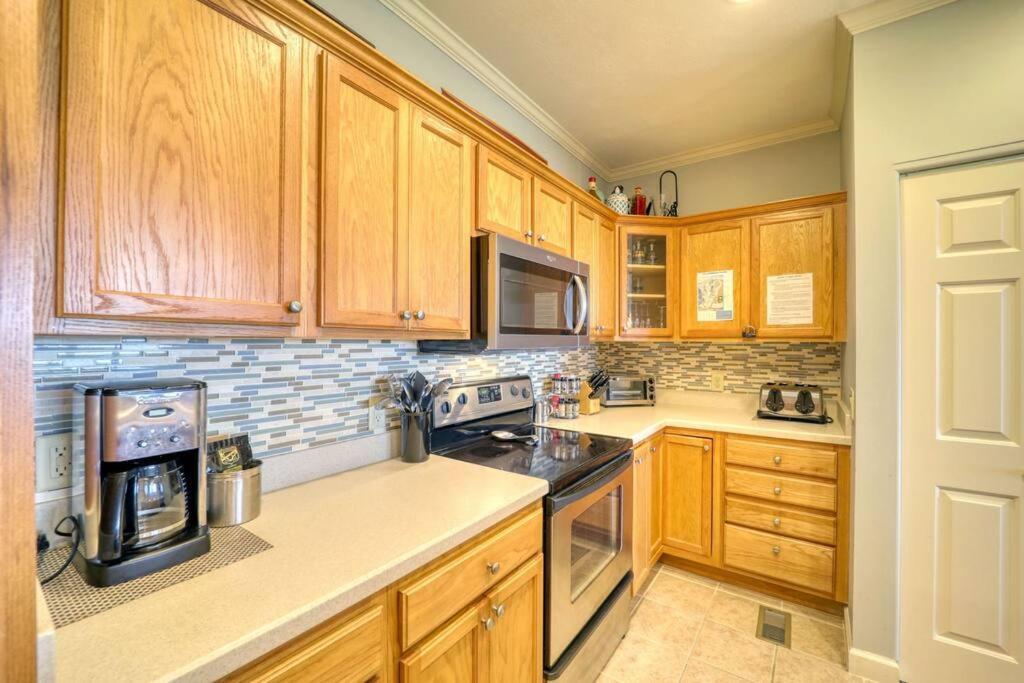 Bucket List Views Sugar Mountain Private Condo - 2Bed, 2Bath, Sleeps 6, Panoramic Views Of Mountains From Large Deck, Short Drive To Shopping, Restaurants, Cafes & Banner Elk Town Εξωτερικό φωτογραφία