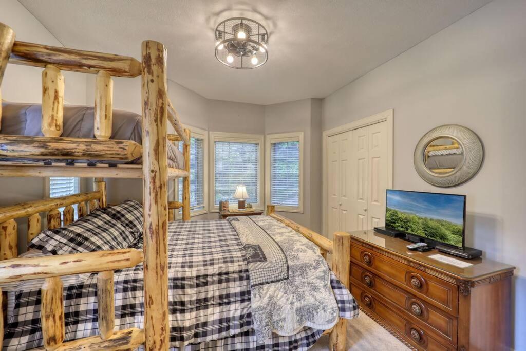 Bucket List Views Sugar Mountain Private Condo - 2Bed, 2Bath, Sleeps 6, Panoramic Views Of Mountains From Large Deck, Short Drive To Shopping, Restaurants, Cafes & Banner Elk Town Εξωτερικό φωτογραφία