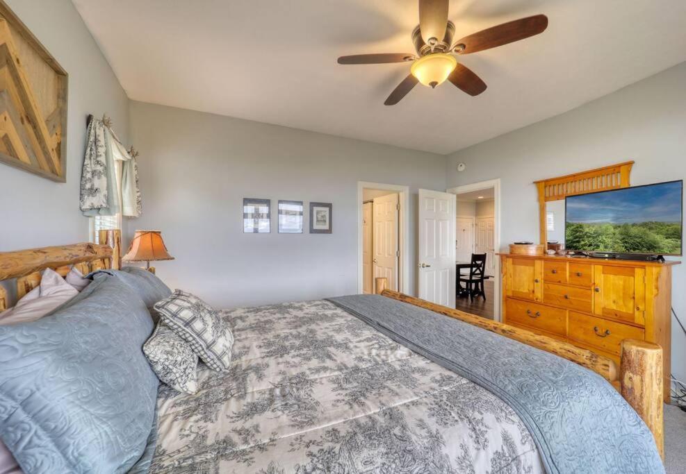 Bucket List Views Sugar Mountain Private Condo - 2Bed, 2Bath, Sleeps 6, Panoramic Views Of Mountains From Large Deck, Short Drive To Shopping, Restaurants, Cafes & Banner Elk Town Εξωτερικό φωτογραφία