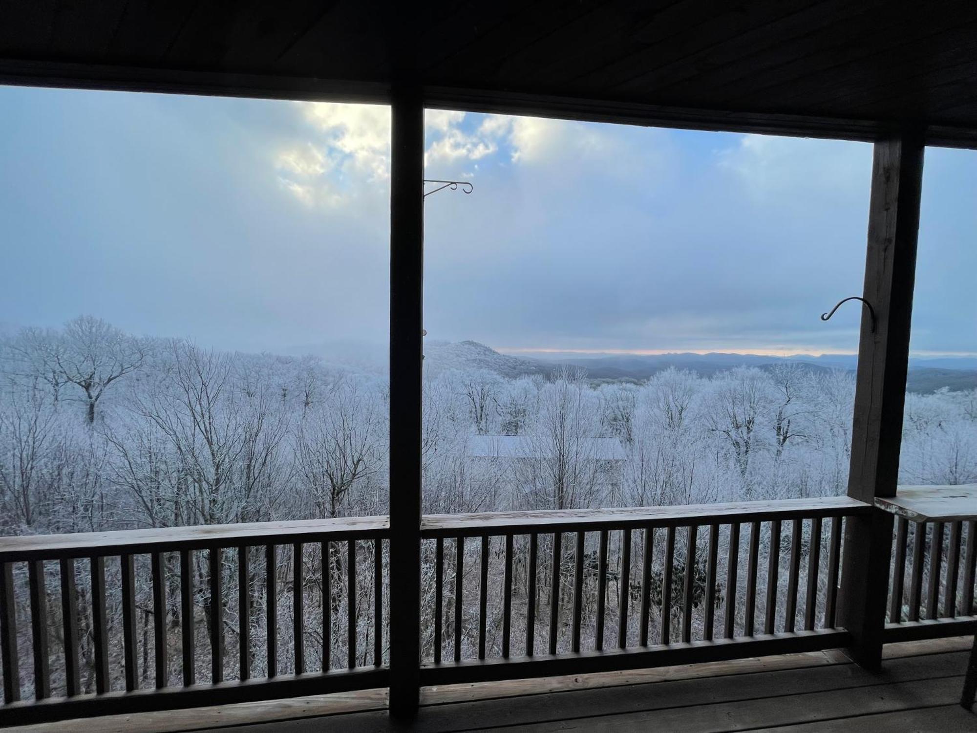 Bucket List Views Sugar Mountain Private Condo - 2Bed, 2Bath, Sleeps 6, Panoramic Views Of Mountains From Large Deck, Short Drive To Shopping, Restaurants, Cafes & Banner Elk Town Εξωτερικό φωτογραφία
