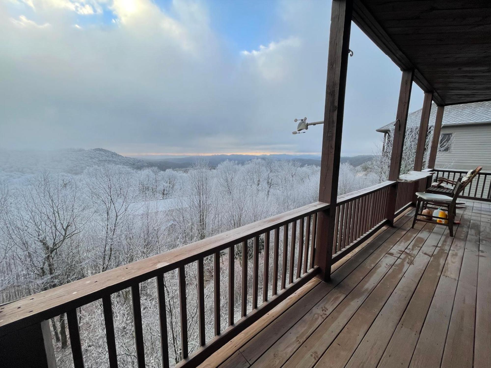 Bucket List Views Sugar Mountain Private Condo - 2Bed, 2Bath, Sleeps 6, Panoramic Views Of Mountains From Large Deck, Short Drive To Shopping, Restaurants, Cafes & Banner Elk Town Εξωτερικό φωτογραφία